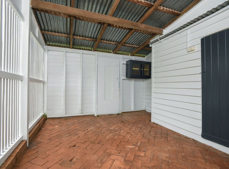 Photo - 157 Geddes Street, East Toowoomba QLD 4350 - Image 12