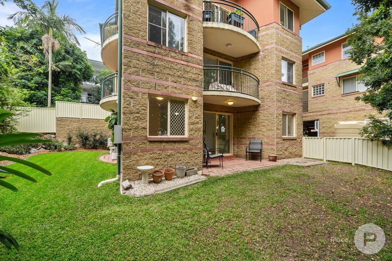 Photo - 1/57 Hamson Terrace, Nundah QLD 4012 - Image 13