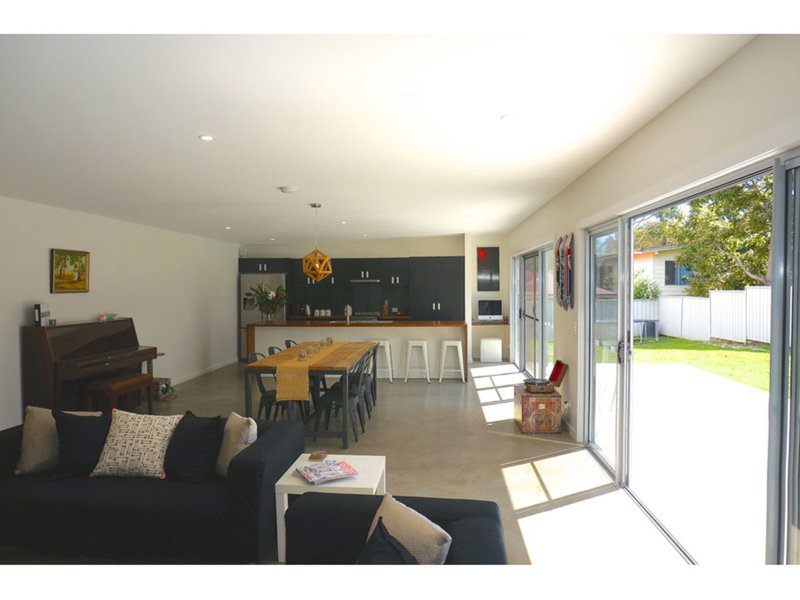 Photo - 157 Macleans Point Road, Sanctuary Point NSW 2540 - Image 6