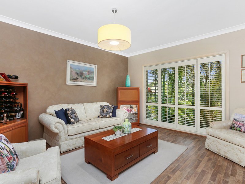 Photo - 157 Macpherson Street, Warriewood NSW 2102 - Image 2