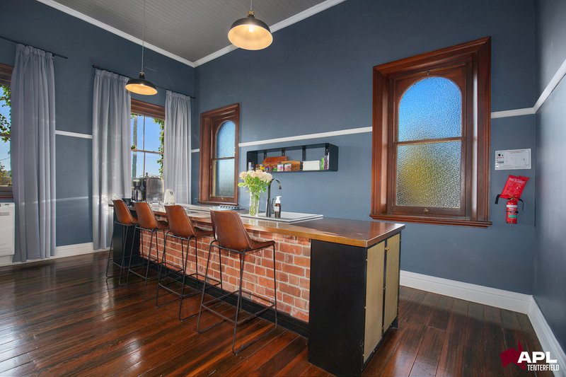 Photo - 157 Manners Street, Tenterfield NSW 2372 - Image 3