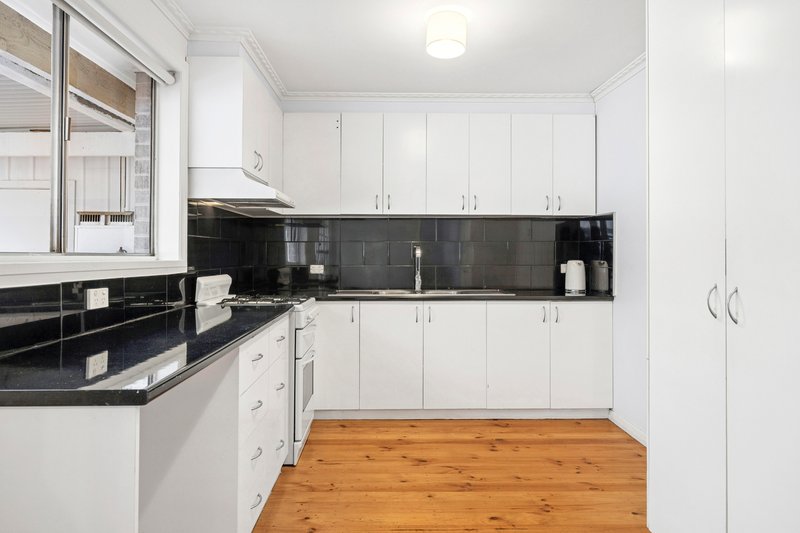 Photo - 1/57 Mcclelland Avenue, Lara VIC 3212 - Image 6
