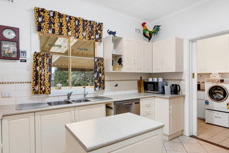 Photo - 157 Midway Road, Elizabeth Park SA 5113 - Image 9