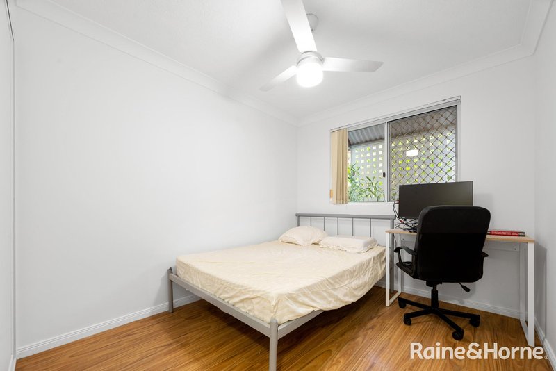 Photo - 1/57 Mitre Street, St Lucia QLD 4067 - Image 7