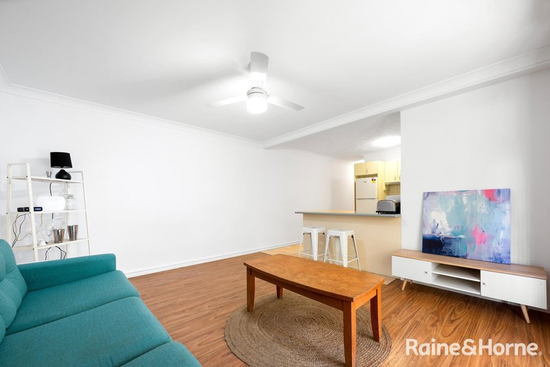 Photo - 1/57 Mitre Street, St Lucia QLD 4067 - Image 9