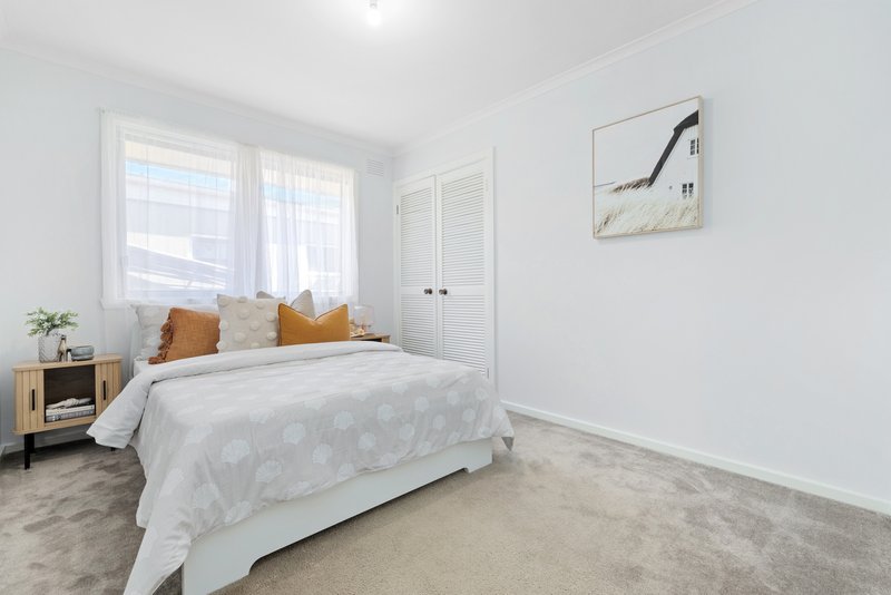 Photo - 1/57 Rickards Avenue, Knoxfield VIC 3180 - Image 14