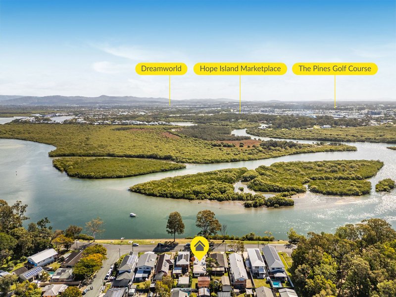 Photo - 157 The Esplanade, Coombabah QLD 4216 - Image 1