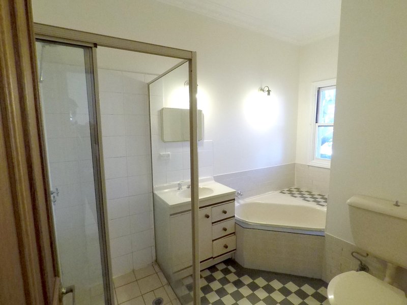 Photo - 1/57 Wemyss Street, Marrickville NSW 2204 - Image 6