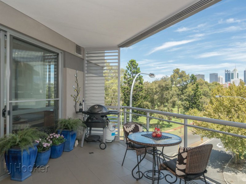 Photo - 15/70 Wittenoom Street, East Perth WA 6004 - Image 1