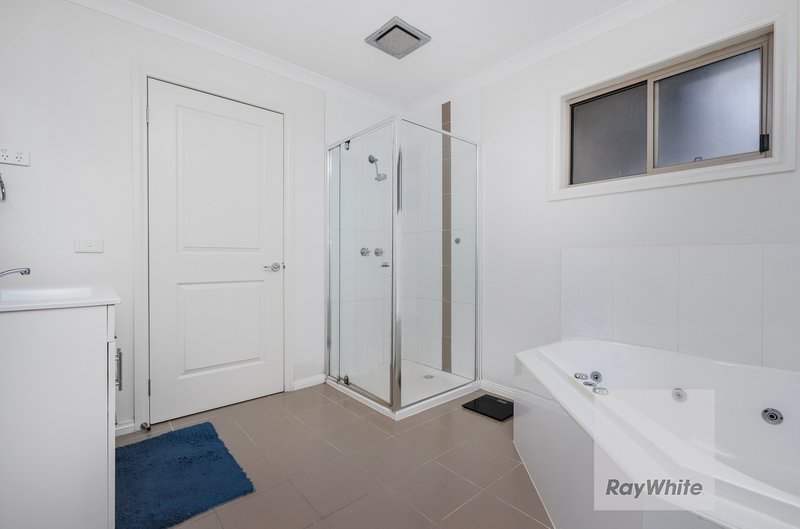 Photo - 15/72-74 Hillcrest Drive, Westmeadows VIC 3049 - Image 12