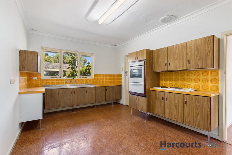 Photo - 1572 Albany Highway, Beckenham WA 6107 - Image 14