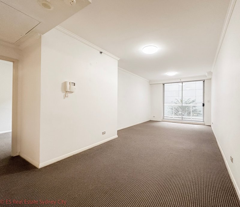 Photo - 157/298-304 Sussex Street, Sydney NSW 2000 - Image 2