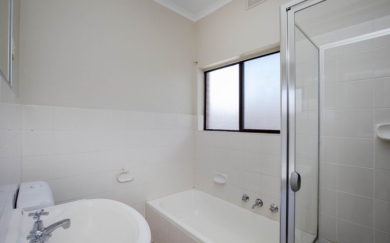 Photo - 1/573 Lower North East Road, Campbelltown SA 5074 - Image 7