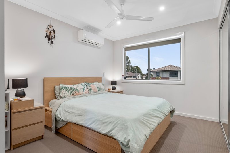 Photo - 15/73 Sovereign Circuit, Glenfield NSW 2167 - Image 8