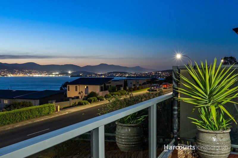 Photo - 1/578 Oceana Drive, Howrah TAS 7018 - Image 7