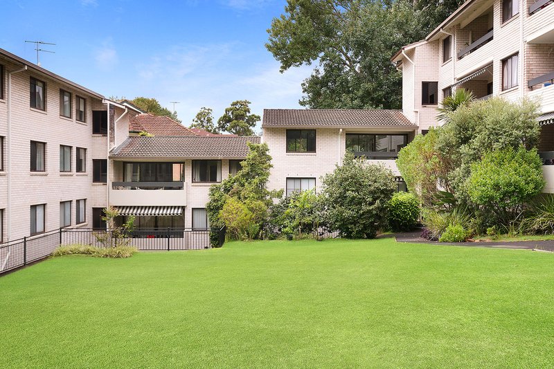 Photo - 15/8-10 Eddy Road, Chatswood NSW 2067 - Image 7