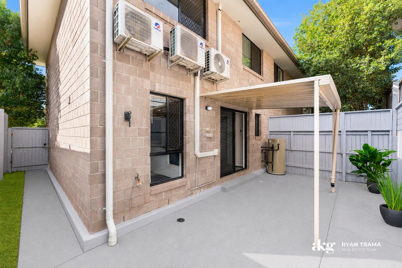 Photo - 15/8-12 Wattlebrush Court, Park Ridge QLD 4125 - Image 2