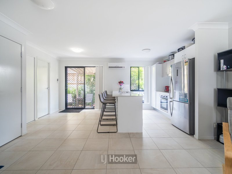 Photo - 15/8-12 Wattlebrush Court, Park Ridge QLD 4125 - Image 6