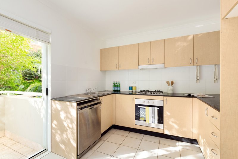 Photo - 1/58-60 Oaks Avenue, Dee Why NSW 2099 - Image 3