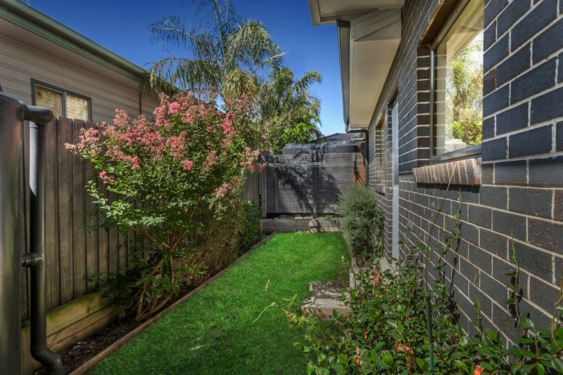 Photo - 1/58 Augustine Terrace, Glenroy VIC 3046 - Image 10