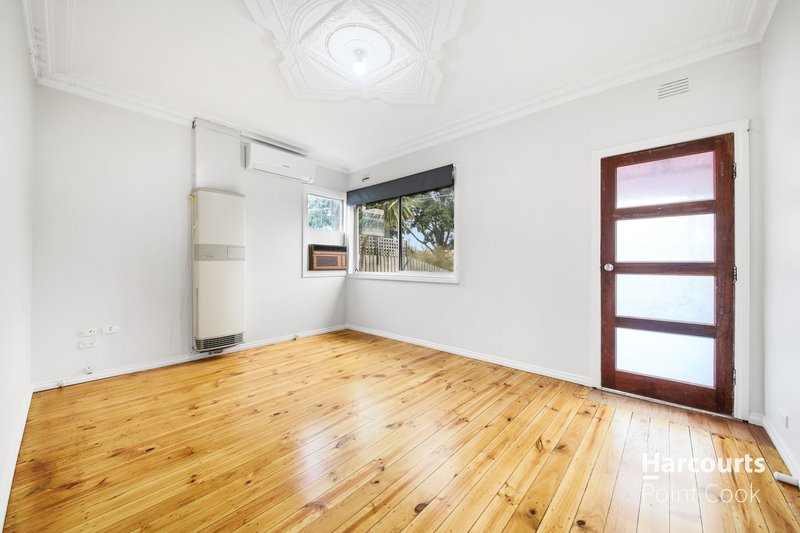 Photo - 1/58 Bacchus Marsh Road, Corio VIC 3214 - Image 3