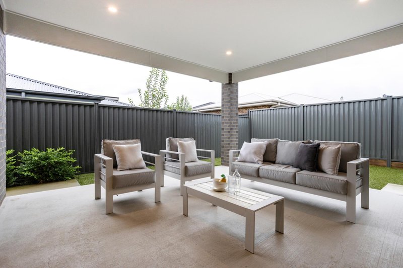 Photo - 158 Bettong Avenue, Throsby ACT 2914 - Image 16