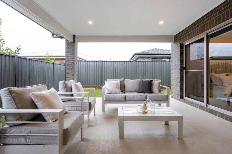 Photo - 158 Bettong Avenue, Throsby ACT 2914 - Image 18
