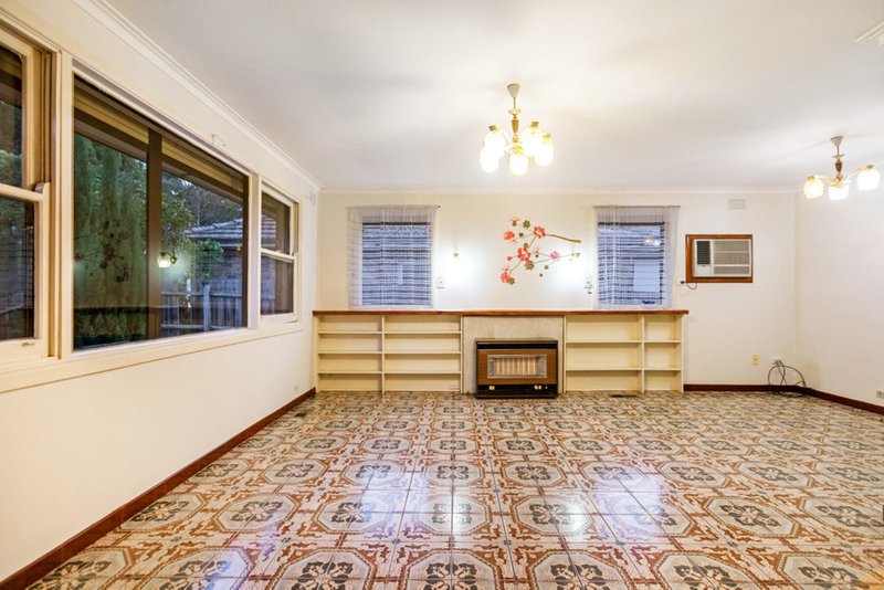 Photo - 158 Broadway , Reservoir VIC 3073 - Image 4