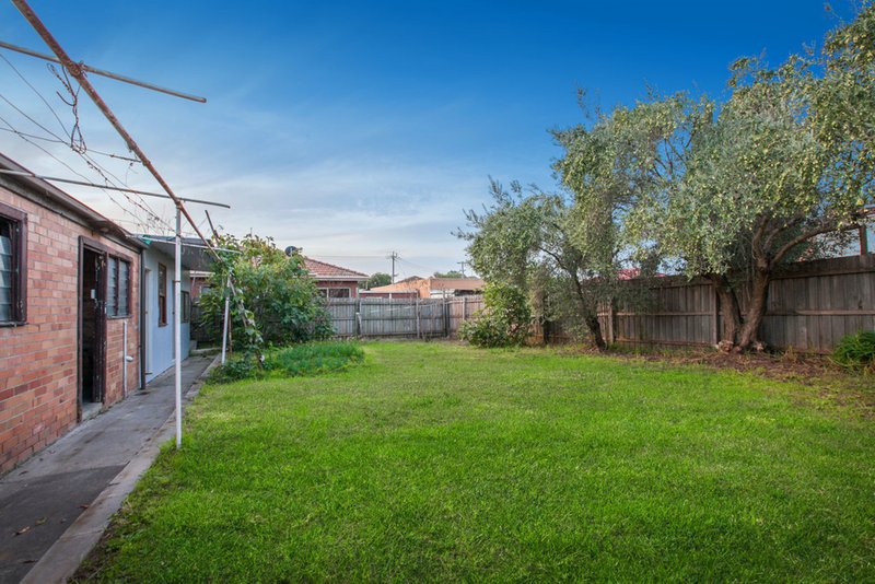 Photo - 158 Broadway , Reservoir VIC 3073 - Image 9