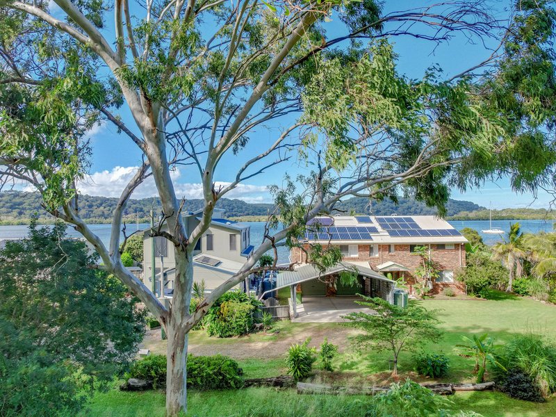 158 Canaipa Point Dve , Russell Island QLD 4184