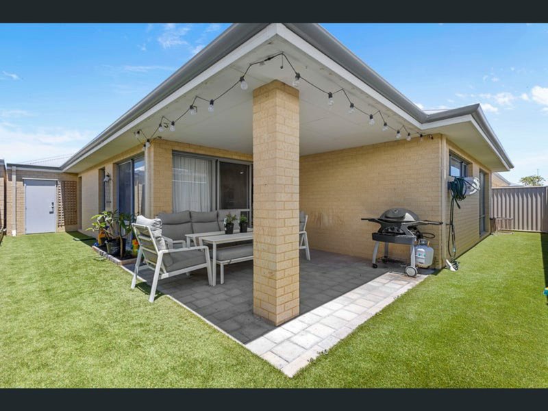 Photo - 158 Celeste Street, Eglinton WA 6034 - Image 11