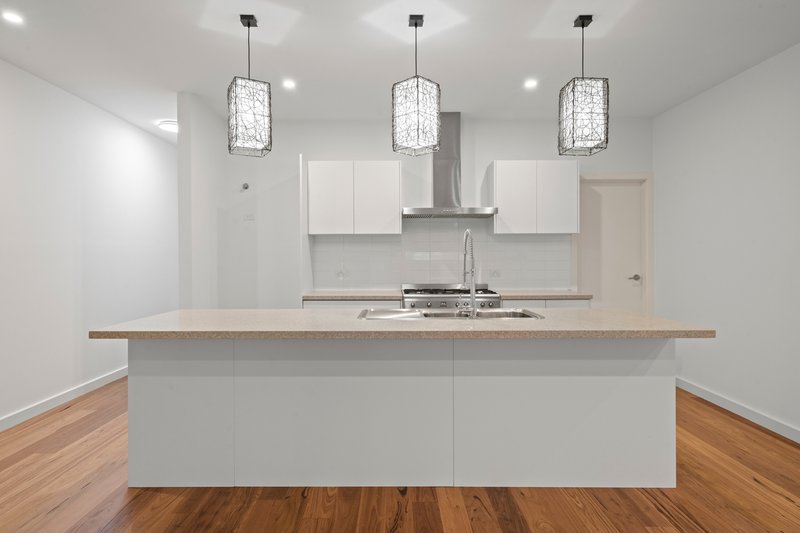 Photo - 158 Grantham Drive, Highton VIC 3216 - Image 4