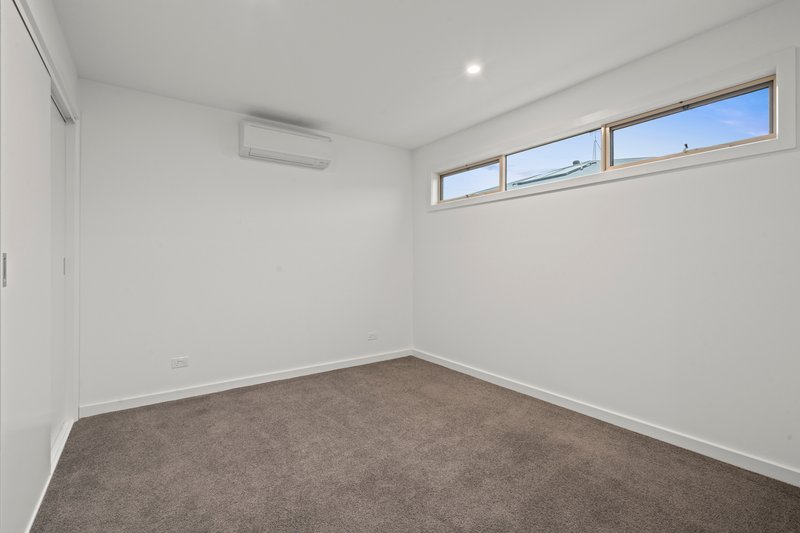 Photo - 158 Grantham Drive, Highton VIC 3216 - Image 14