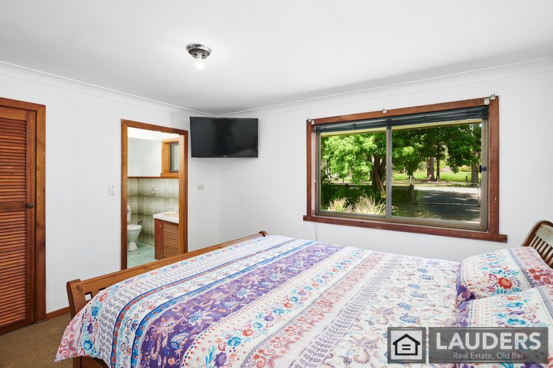 Photo - 158 Heron Road, Old Bar NSW 2430 - Image 16