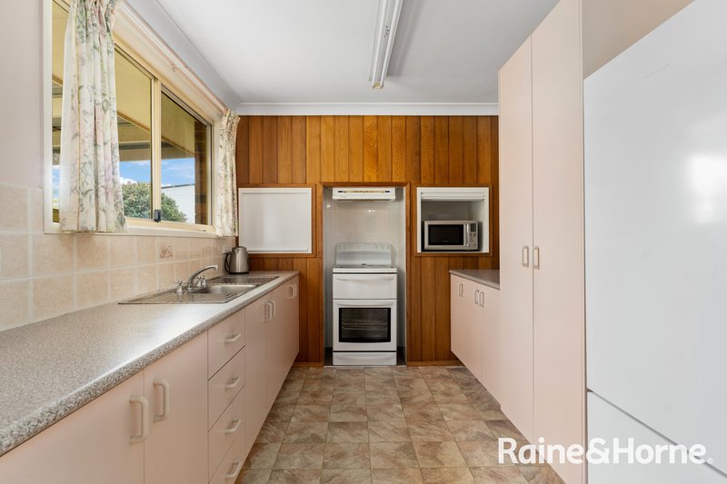 Photo - 158 Mayne Street, Gulgong NSW 2852 - Image 9