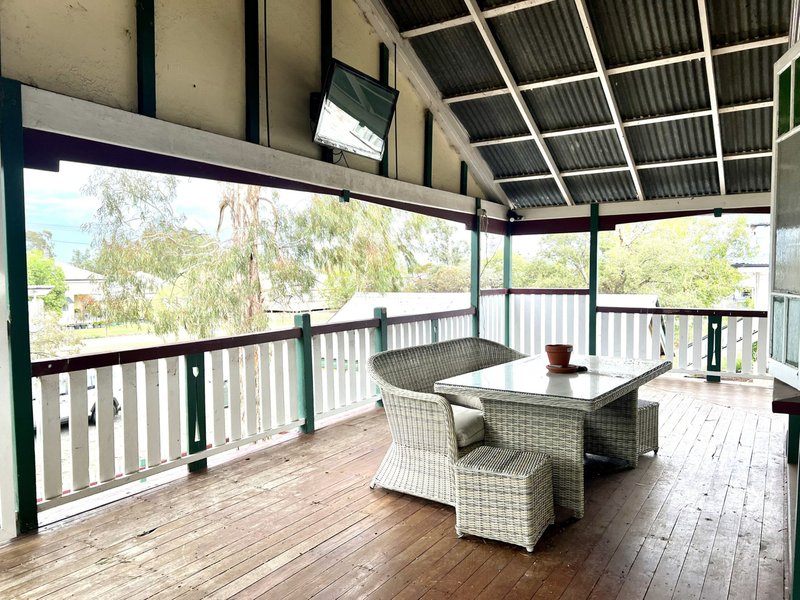 Photo - 158 Mcdowall Street, Roma QLD 4455 - Image 5