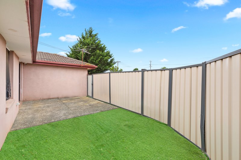 Photo - 1/58 Oriole Drive, Werribee VIC 3030 - Image 13