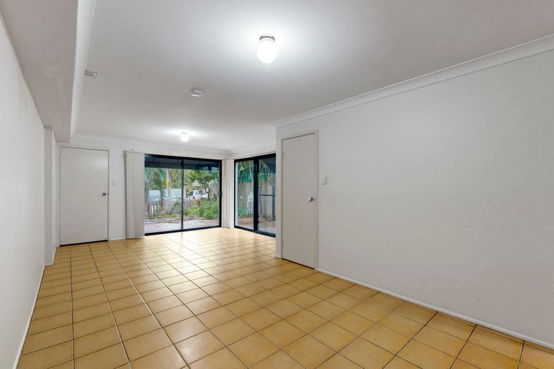 Photo - 1/58 Philip Street, Hawthorne QLD 4171 - Image 5