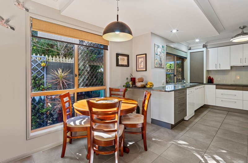 Photo - 1/58 Sparkes Street, Chermside QLD 4032 - Image 5