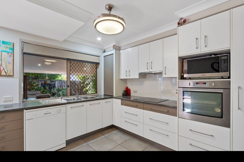 Photo - 1/58 Sparkes Street, Chermside QLD 4032 - Image 7