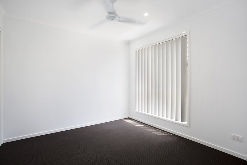 Photo - 1/58 Tattler Street, Mango Hill QLD 4509 - Image 4