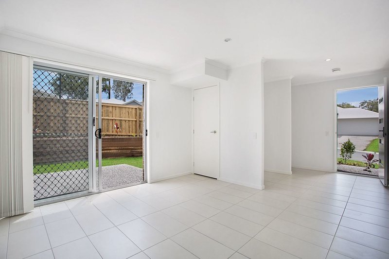 Photo - 1/58 Tattler Street, Mango Hill QLD 4509 - Image 4