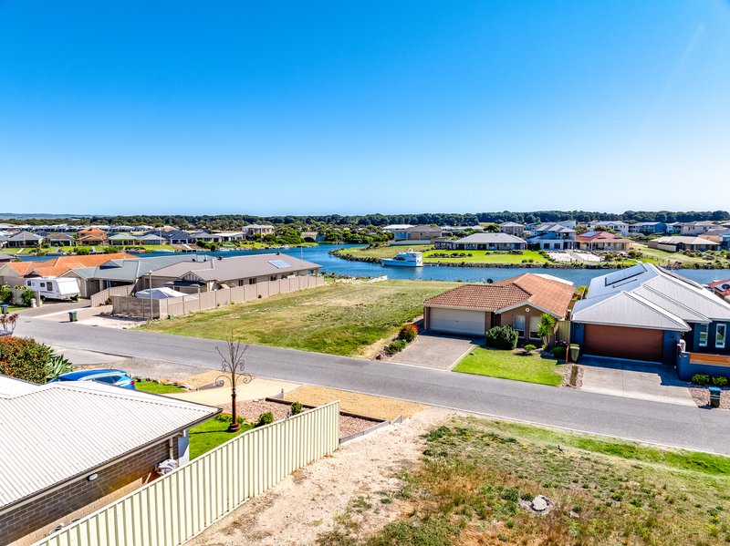 Photo - 158 Wentworth Parade, Hindmarsh Island SA 5214 - Image 10