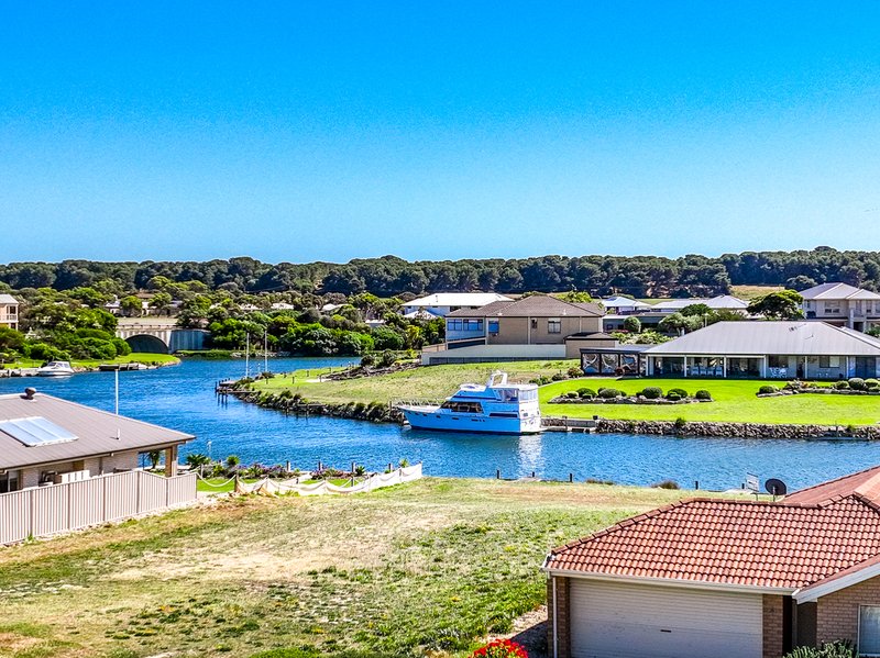 Photo - 158 Wentworth Parade, Hindmarsh Island SA 5214 - Image 11