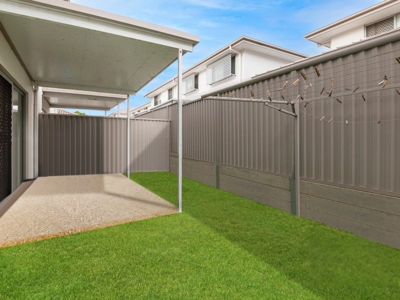 Photo - 15/8 Whitehorse Road, Dakabin QLD 4503 - Image 10