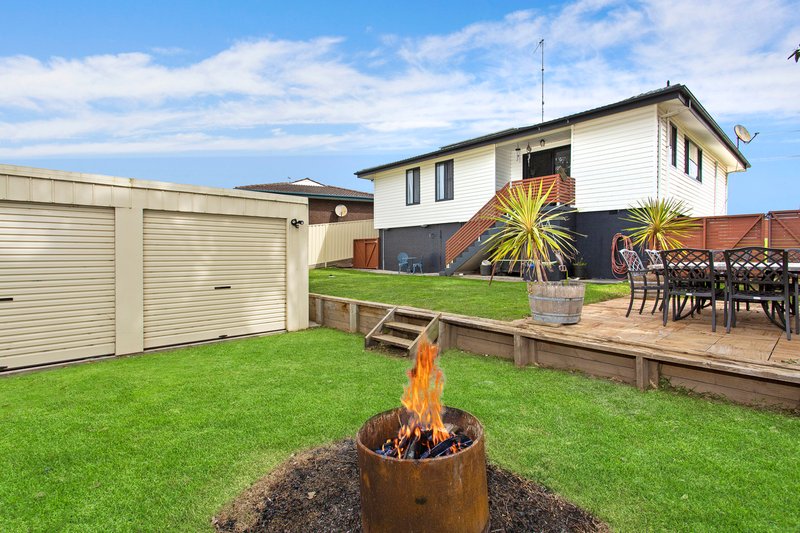 Photo - 158 Wyndarra Way, Koonawarra NSW 2530 - Image 10