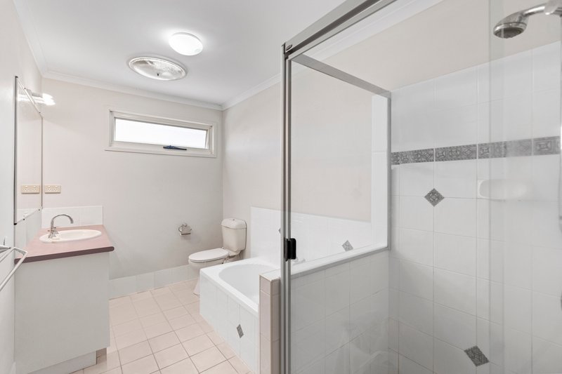 Photo - 15/8 Zahner Place, Manly West QLD 4179 - Image 10