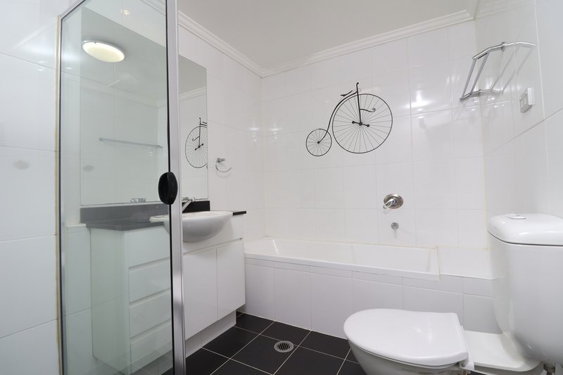 Photo - 158/298 - 304 Sussex Street, Sydney NSW 2000 - Image 2