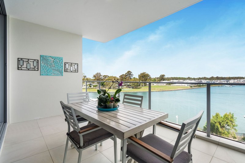 158/93 Sheehan Avenue, Hope Island QLD 4212