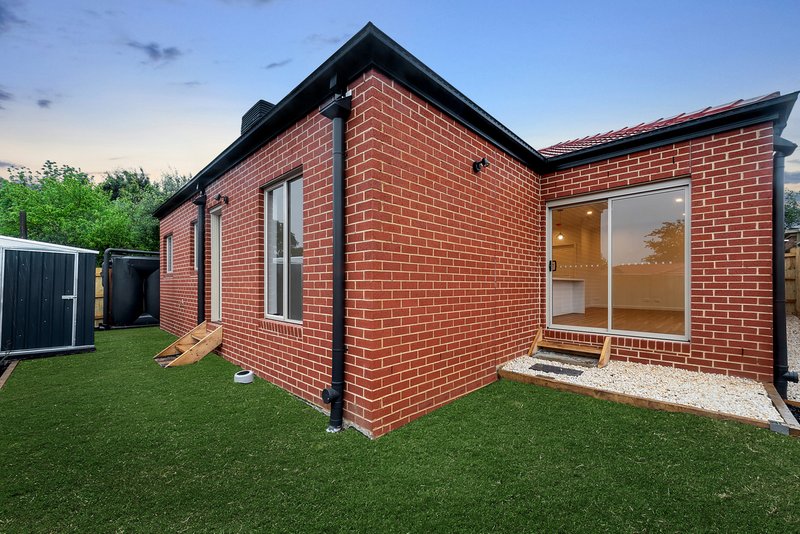 Photo - 158A Racecourse Road North, Pakenham VIC 3810 - Image 9